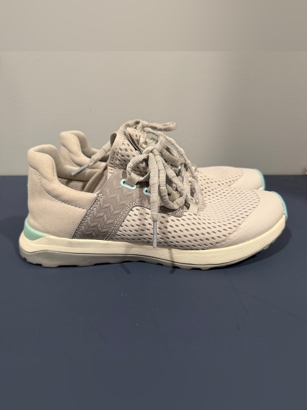 Olukai Wailuku Casual Sneaker Mist Gray 20478-DWDW Womens Size 7.5